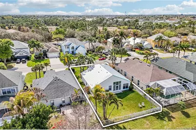 713 NW Waterlily Place, Jensen Beach, FL 34957 - Photo 26