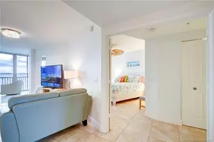 5750 NE Island Cove Way, Stuart, FL 34996 - Photo 10