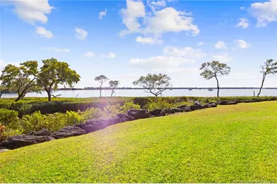 5799 NE Island Cove Way #1106, Stuart, FL 34996 - Photo 36