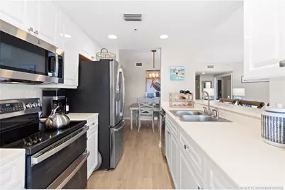 5799 NE Island Cove Way #1106, Stuart, FL 34996 - Photo 16