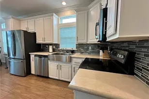 378 NE Wharfs Way, Jensen Beach, FL 34957 - Photo 8