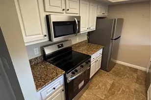 2216 NW 22nd Ave, Stuart, FL 34994 - Photo 4