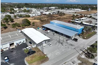 412 Farmers Market Road, Fort Pierce, FL 34982 - Photo 1