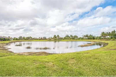 15111 Pescara Street, Naples, FL 34114 - Photo 32