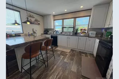 3081 E Mayaguana Lane, Lake Worth, FL 33462 - Photo 10