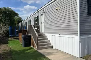 3081 E Mayaguana Ln, Lake Worth, FL 33462 - Photo 2