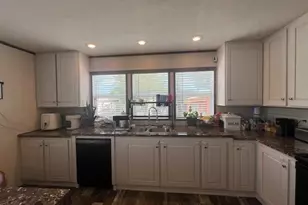 3081 E Mayaguana Ln, Lake Worth Beach, FL 33462 - Photo 12