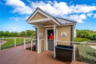 184 NE Edgewater Dr, Stuart, FL 34996 - Photo 52