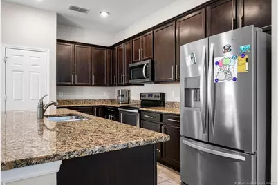 5140 NW Pine Trail Circle, Port Saint Lucie, FL 34983 - Photo 6