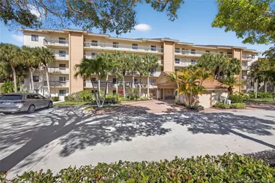 901 Seafarer Circle #504, Jupiter, FL 33477 - Photo 4