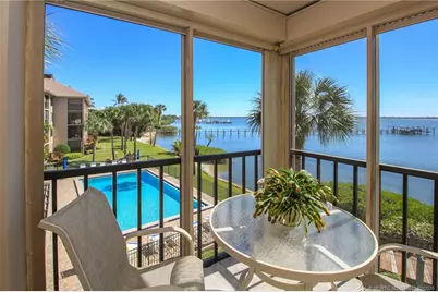 4680 NE Sandpebble Trace #301, Stuart, FL 34996 - Photo 6