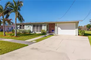 2814 SE Treasure Island Rd, Port Saint Lucie, FL 34952 - Photo 4