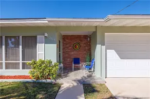 2814 SE Treasure Island Rd, Port Saint Lucie, FL 34952 - Photo 6