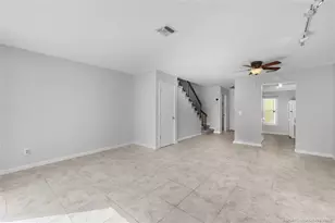 973 NW Spruce Ridge Dr, Stuart, FL 34994 - Photo 12