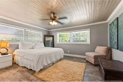 530 SW Manor Drive, Stuart, FL 34994 - Photo 24