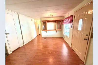 6 Santa Cruz Way, Port Saint Lucie, FL 34952 - Photo 4