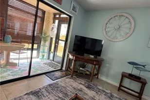 811 SW South River Dr, Stuart, FL 34997 - Photo 10