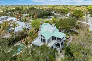 4276 SE Palmetto St, Stuart, FL 34997 - Photo 8