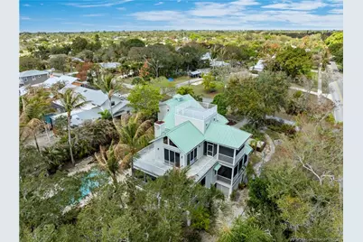 4276 SE Palmetto Street, Stuart, FL 34997 - Photo 8