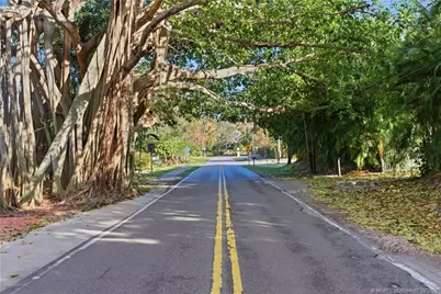 4276 SE Palmetto Street, Stuart, FL 34997 - Photo 6