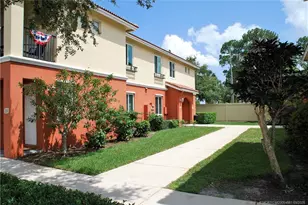 51 SE Sedona Cir, Stuart, FL 34994 - Photo 2