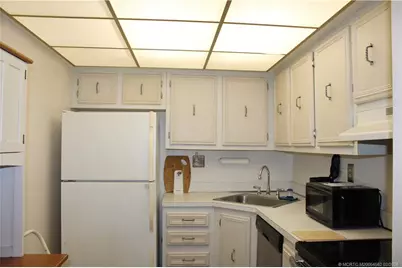 2600 S Kanner Highway #K2, Stuart, FL 34994 - Photo 4