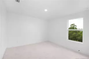 299 SE Via Sangro, Port Saint Lucie, FL 34952 - Photo 36