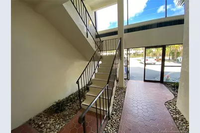 528 SE Osceola Street #B1, Stuart, FL 34994 - Photo 8