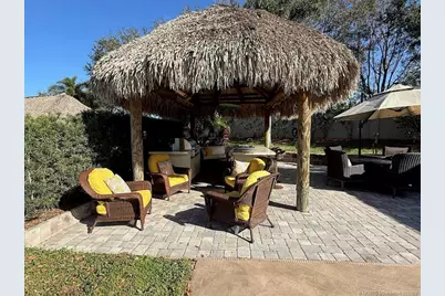 168 NW Hazard Way, Port Saint Lucie, FL 34986 - Photo 2