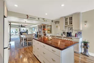 84 Aqua Ra Dr, Jensen Beach, FL 34957 - Photo 12