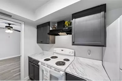 2195 43rd Avenue, Vero Beach, FL 32960 - Photo 14