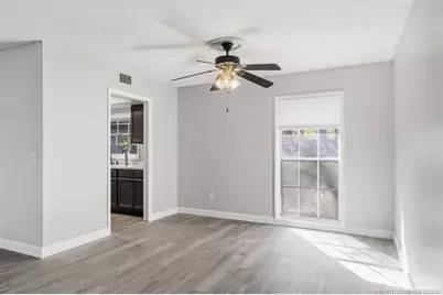 2195 43rd Avenue, Vero Beach, FL 32960 - Photo 10