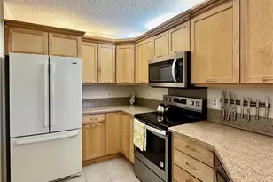 6295 SE Charleston Pl, Hobe Sound, FL 33455 - Photo 10