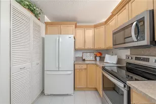 6295 SE Charleston Pl, Hobe Sound, FL 33455 - Photo 8