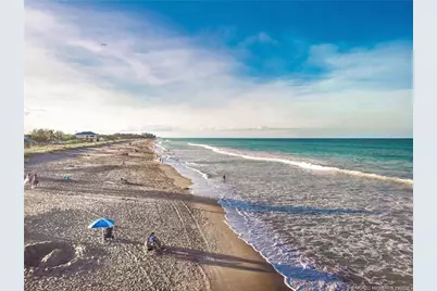 1289 NE Ocean Boulevard #4, Stuart, FL 34996 - Photo 1