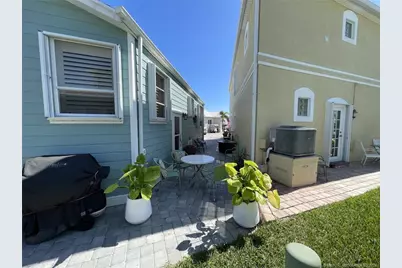 1285 Nettles Boulevard, Jensen Beach, FL 34957 - Photo 6