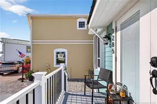 1285 Nettles Blvd, Jensen Beach, FL 34957 - Photo 10