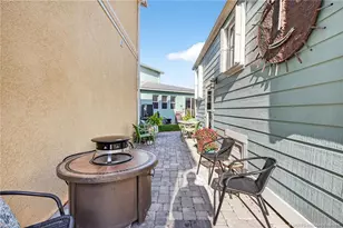 1285 Nettles Blvd, Jensen Beach, FL 34957 - Photo 6