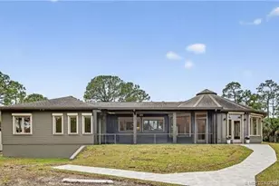 9180 SW Star Dr, Stuart, FL 34997 - Photo 2