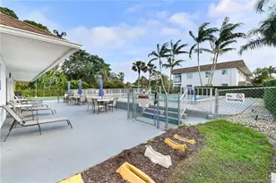 2950 SE Ocean Blvd, Stuart, FL 34996 - Photo 28