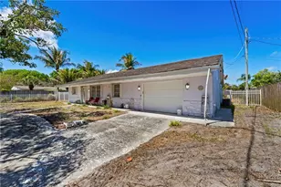 1309 SE 8th St, Stuart, FL 34996 - Photo 4