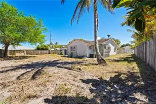1309 SE 8th St, Stuart, FL 34996 - Photo 26
