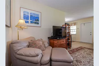 98 Spring Lake Drive #205, Vero Beach, FL 32962 - Photo 6