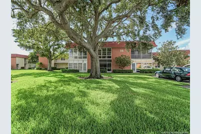 98 Spring Lake Drive #205, Vero Beach, FL 32962 - Photo 22