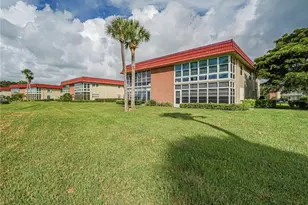 98 Spring Lake Dr, Vero Beach, FL 32962 - Photo 28