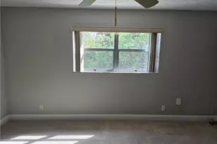 2950 SE Ocean Blvd, Stuart, FL 34996 - Photo 16