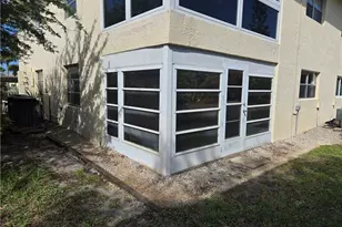 2950 SE Ocean Blvd, Stuart, FL 34996 - Photo 4