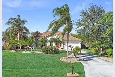 817 SW Kappa Avenue, Port Saint Lucie, FL 34953 - Photo 2