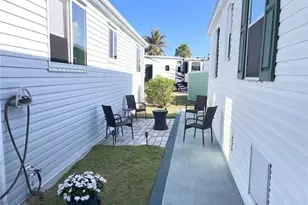 1318 Nettles Blvd, Jensen Beach, FL 34957 - Photo 6