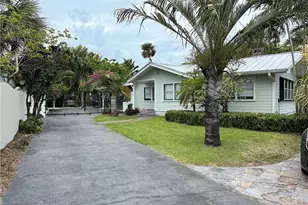 4490 NE Indian River Dr, Jensen Beach, FL 34957 - Photo 4